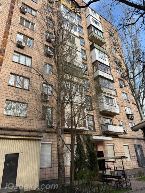 3-комн. квартира, 66 м², вторичка, 6/9 эт.