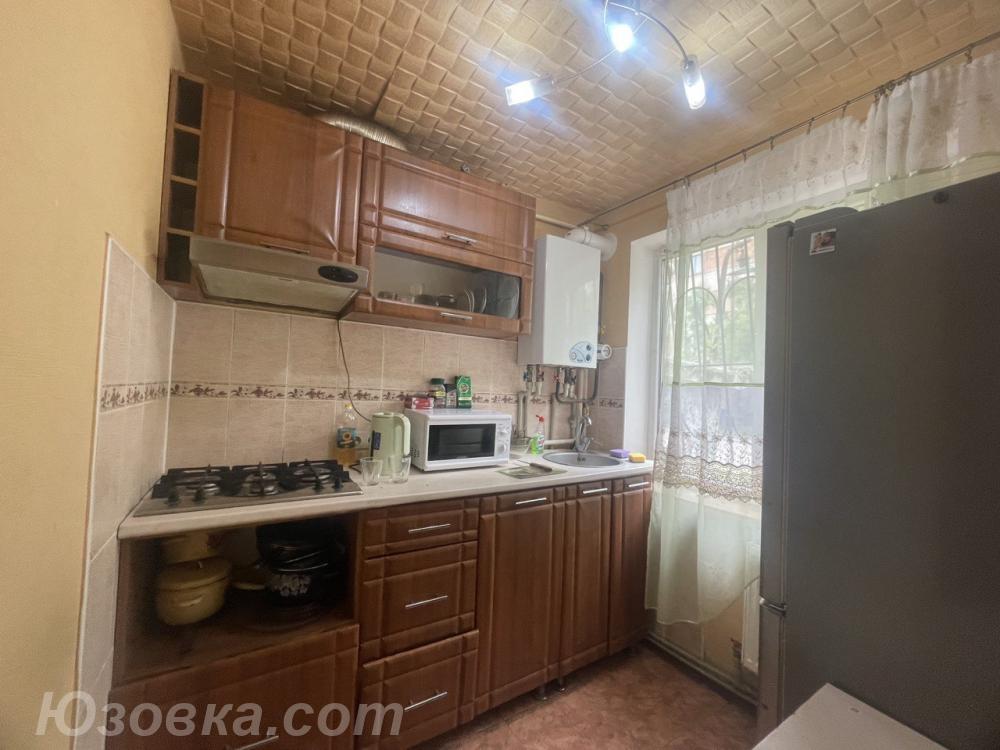 2-комн. квартира, 44 м², вторичка, 1/5 эт., ЛУГАНСК