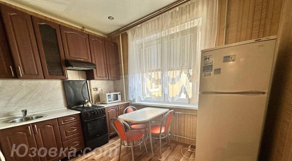 2-комн. квартира, 48м², с мебелью, 5/9 эт., ДОНЕЦК
