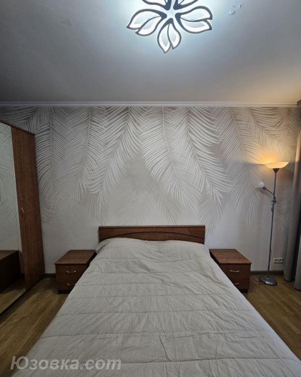2-комн. квартира, 54м², с мебелью, 3/9 эт., ДОНЕЦК