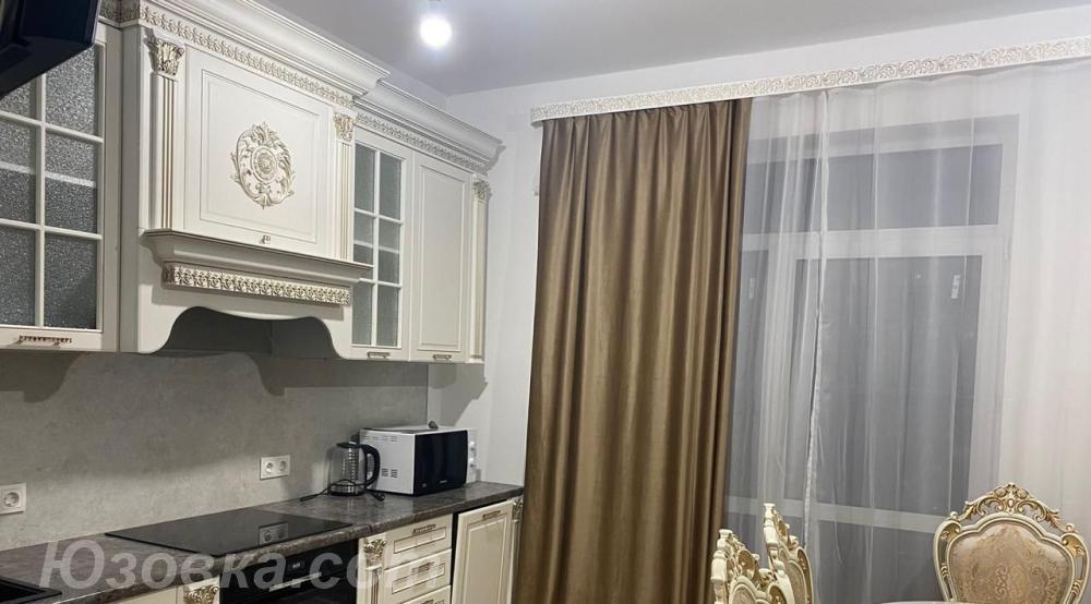 2-комн. квартира, 56м², с мебелью, 2/5 эт., ДОНЕЦК