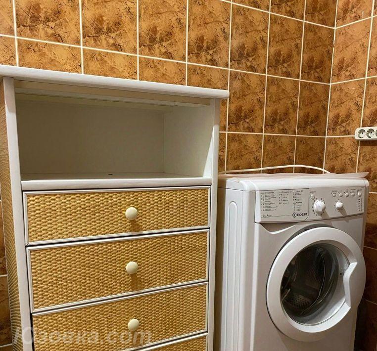2-комн. квартира, 46м², с мебелью, 3/9 эт., ДОНЕЦК