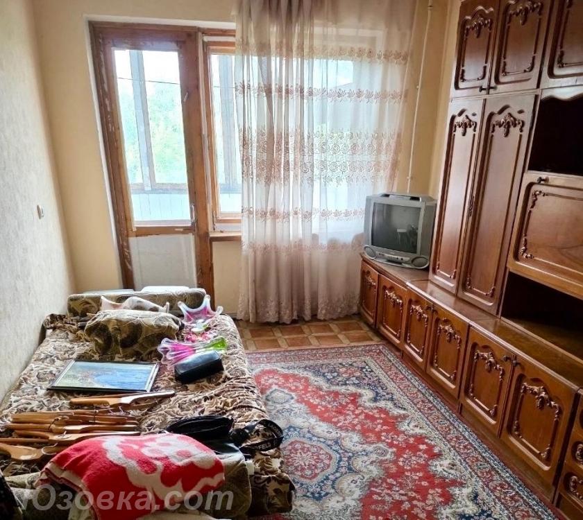 3-комн. квартира, 43 м², вторичка, 3/4 эт., Макеевка