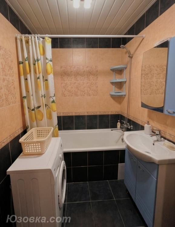 2-комн. квартира, 49м², с мебелью, 1/2 эт., ДОНЕЦК