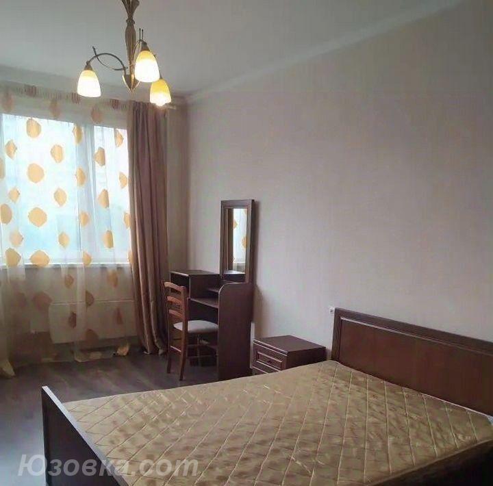 2-комн. квартира, 60м², с мебелью, 2/5 эт., ДОНЕЦК