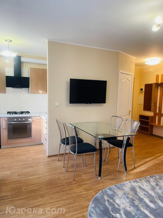 2-комн. квартира, 50м², с мебелью, 4/5 эт.