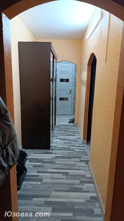 3-комн. квартира, 62 м², вторичка, 4/9 эт., Макеевка