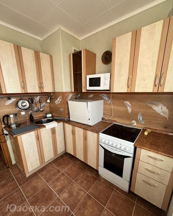 1-комн. квартира, 33м², с мебелью, 4/5 эт., ДОНЕЦК