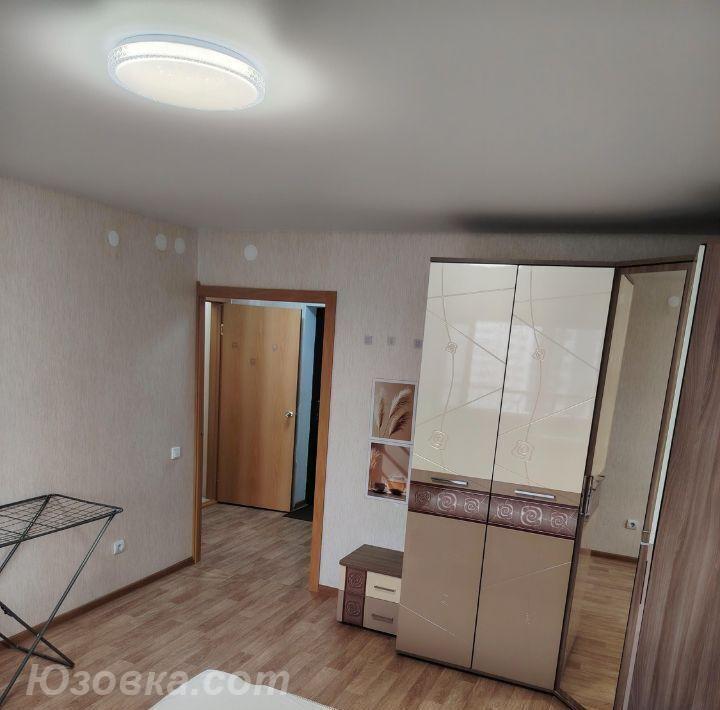 1-комн. квартира, 32м², с мебелью, 5/10 эт., ДОНЕЦК
