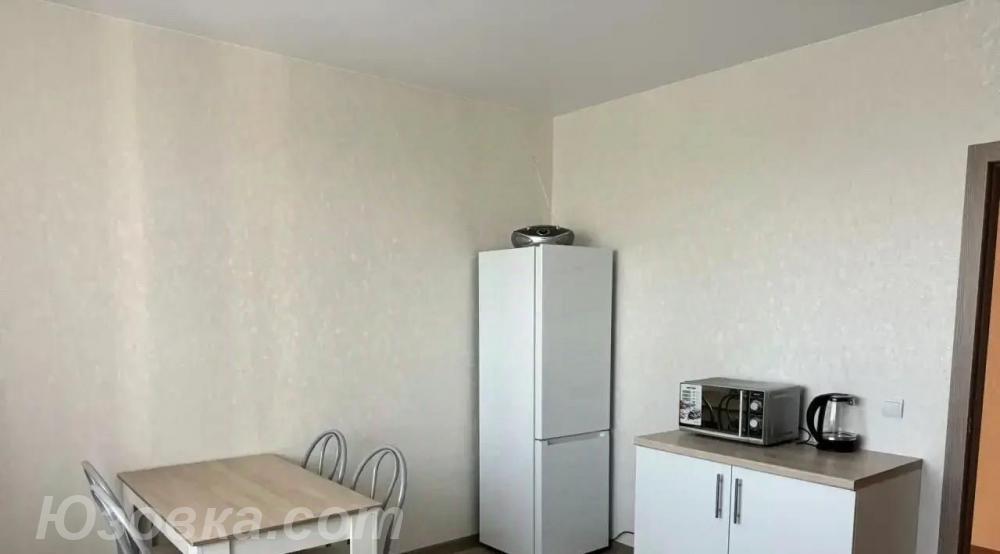 1-комн. квартира, 49м², с мебелью, 4/9 эт., ДОНЕЦК