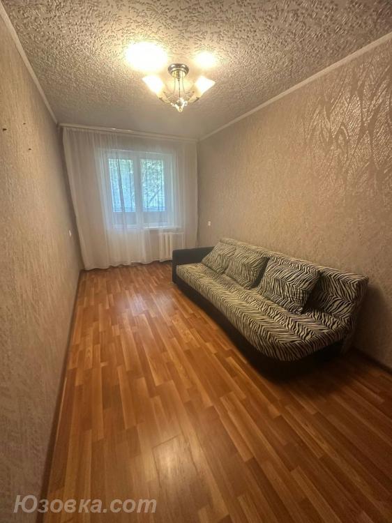 2-комн. квартира, 64м², с мебелью, 4/9 эт., ДОНЕЦК