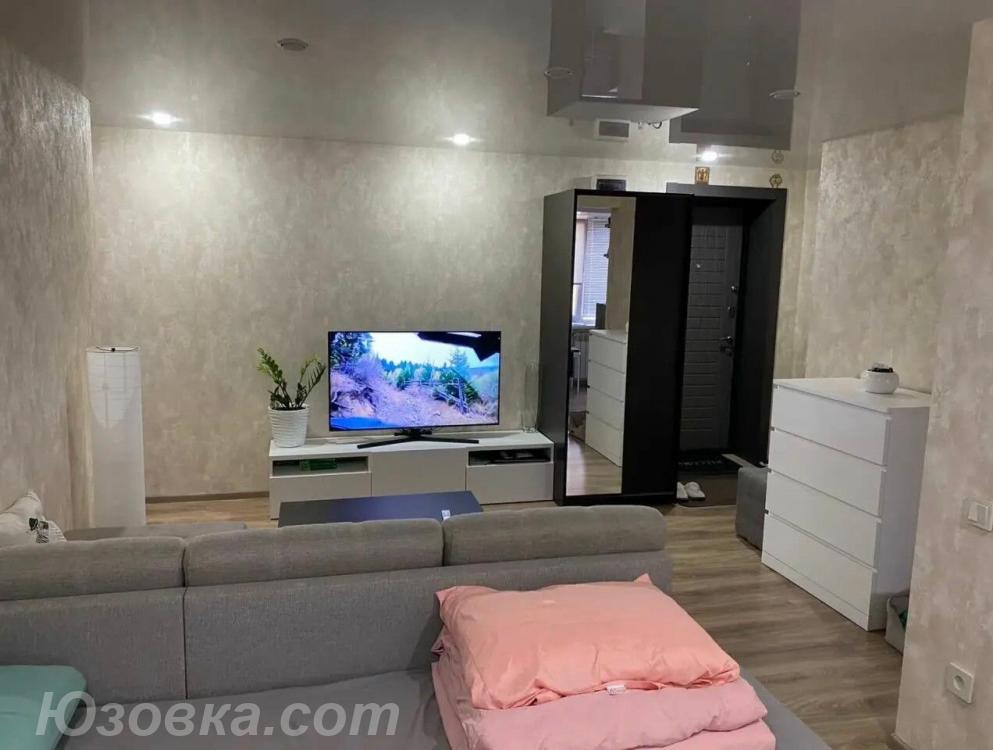 2-комн. квартира, 40м², с мебелью, 4/9 эт., ДОНЕЦК