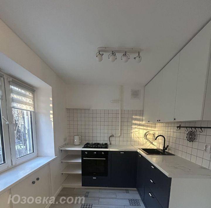 2-комн. квартира, 52м², с мебелью, 2/9 эт., ДОНЕЦК