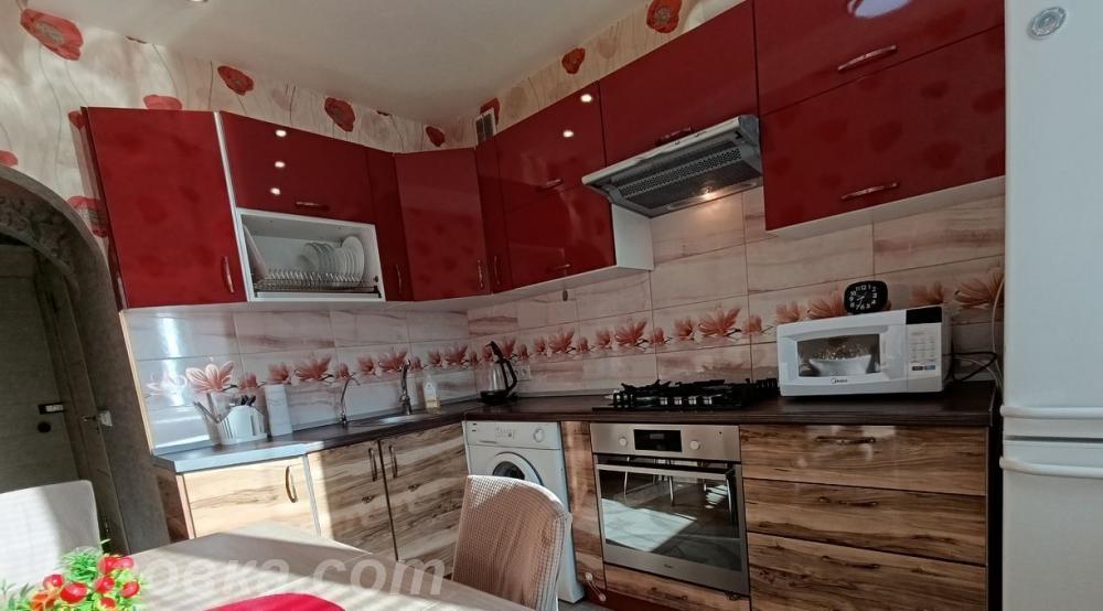2-комн. квартира, 49м², с мебелью, 6/9 эт., ДОНЕЦК