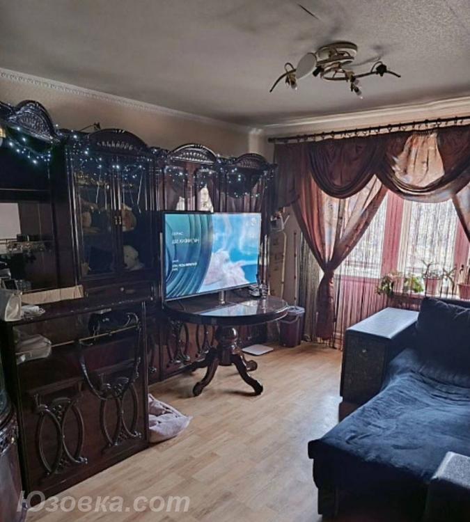 3-комн. квартира, 65м², с мебелью, 2/9 эт., ДОНЕЦК
