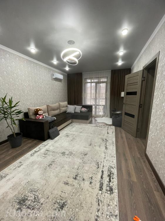 3-комн. квартира, 81 м², вторичка, 2/2 эт., ДОНЕЦК