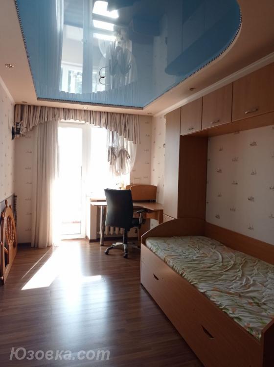 3-комн. квартира, 64 м², вторичка, 8/9 эт., ДОНЕЦК