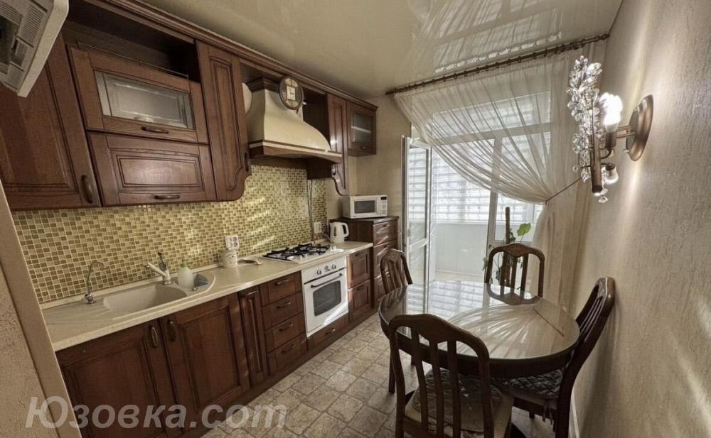 2-комн. квартира, 50м², с мебелью, 2/5 эт., ДОНЕЦК