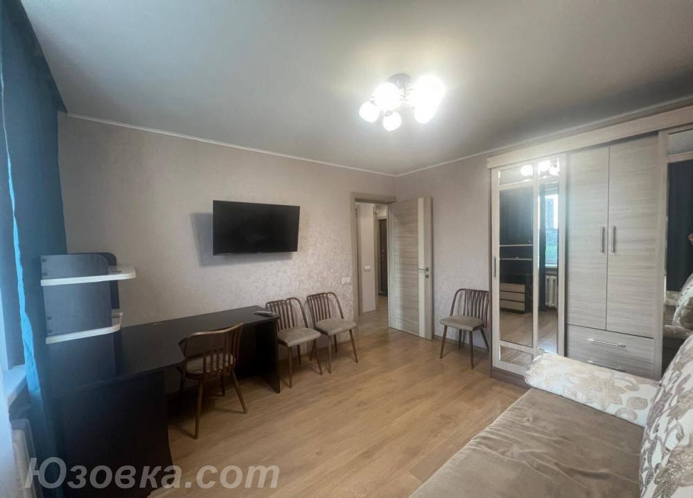 2-комн. квартира, 48м², с мебелью, 4/9 эт., ДОНЕЦК