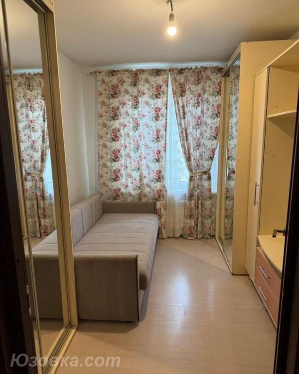 1-комн. квартира, 57м², с мебелью, 2/5 эт., ДОНЕЦК