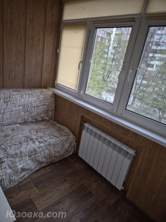 2-комн. квартира, 48м², с мебелью, 1/9 эт., ДОНЕЦК