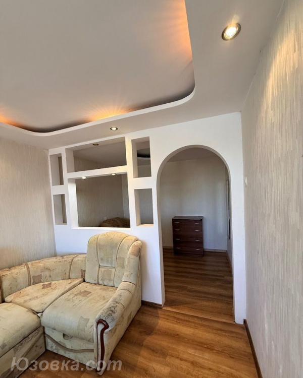 2-комн. квартира, 38м², с мебелью, 2/5 эт., ДОНЕЦК