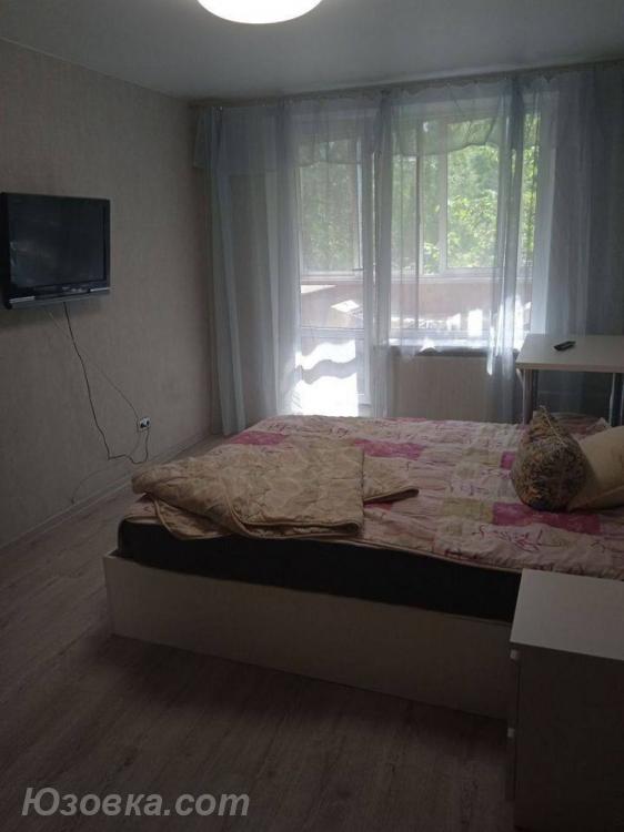 1-комн. квартира, 38м², с мебелью, 2/9 эт., ДОНЕЦК