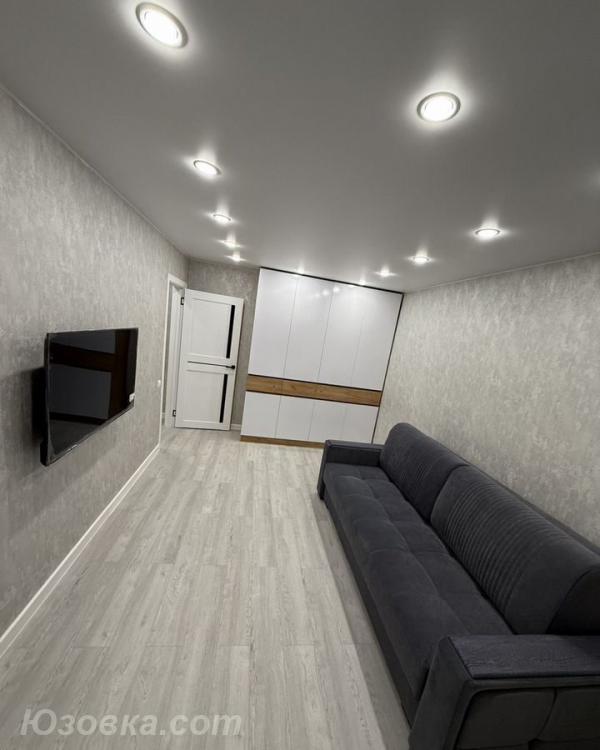 2-комн. квартира, 45м², с мебелью, 5/5 эт., ДОНЕЦК