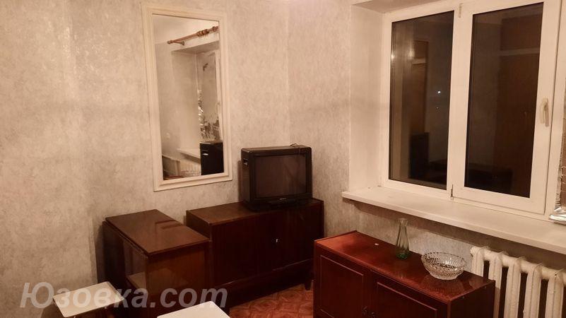 1-комн. квартира, 30 м², вторичка, 1/9 эт., ДОНЕЦК