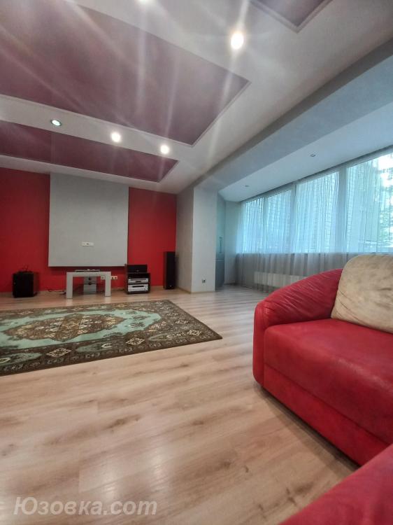 3-комн. квартира, 85м², с мебелью, 2/9 эт.