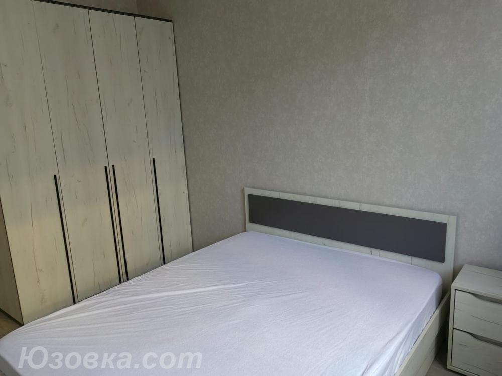 2-комн. квартира, 78м², с мебелью, 2/5 эт., ДОНЕЦК