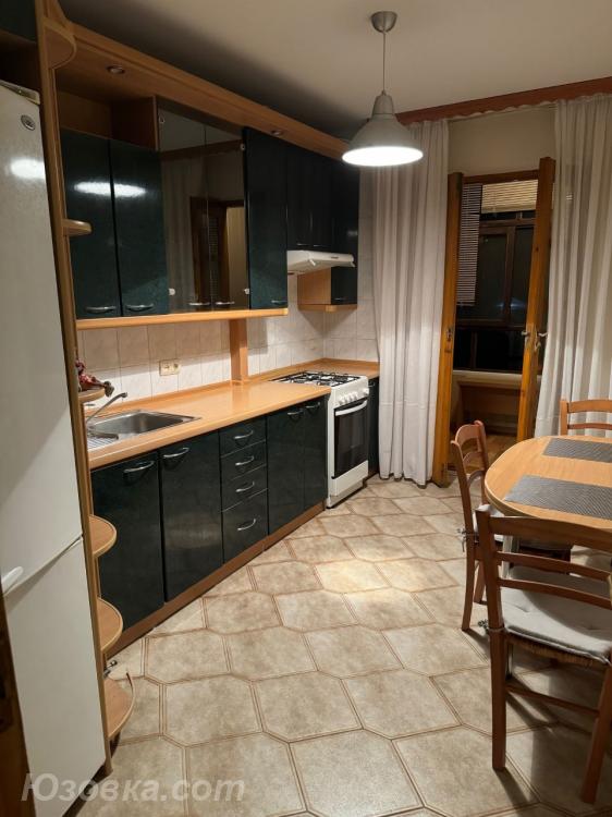 1-комн. квартира, 40м², с мебелью, 4/5 эт., ДОНЕЦК
