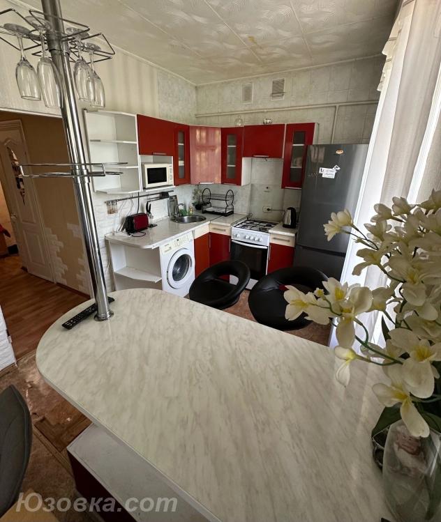 2-комн. квартира, 45м², с мебелью, 3/5 эт., Макеевка