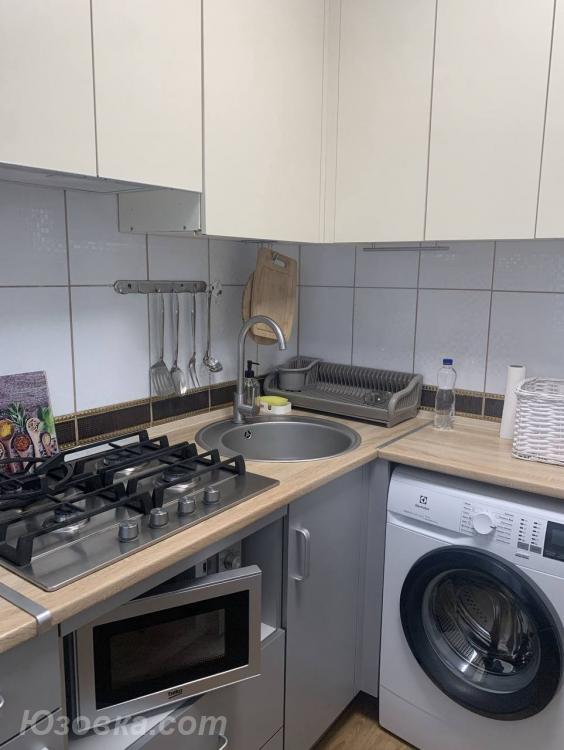 2-комн. квартира, 45м², с мебелью, 2/5 эт., ДОНЕЦК