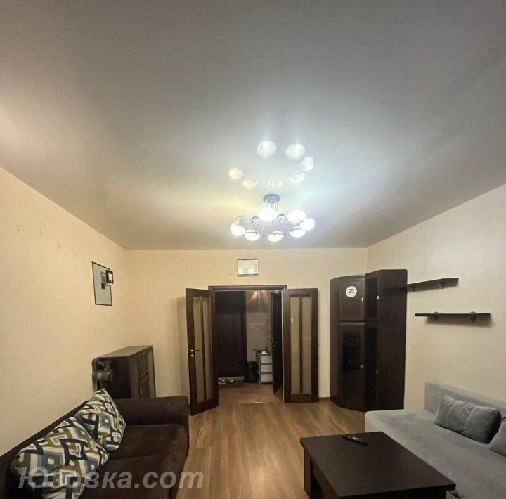 1-комн. квартира, 47м², с мебелью, 2/5 эт., ДОНЕЦК