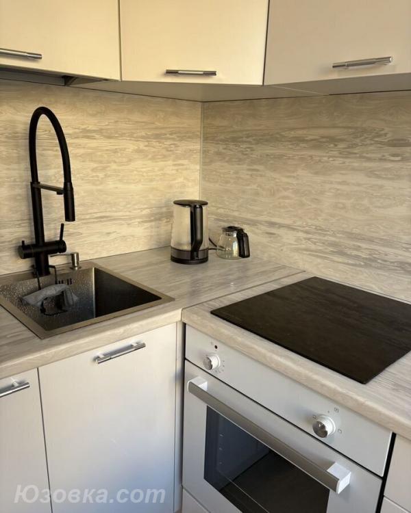 1-комн. квартира, 46м², с мебелью, 3/5 эт., ДОНЕЦК