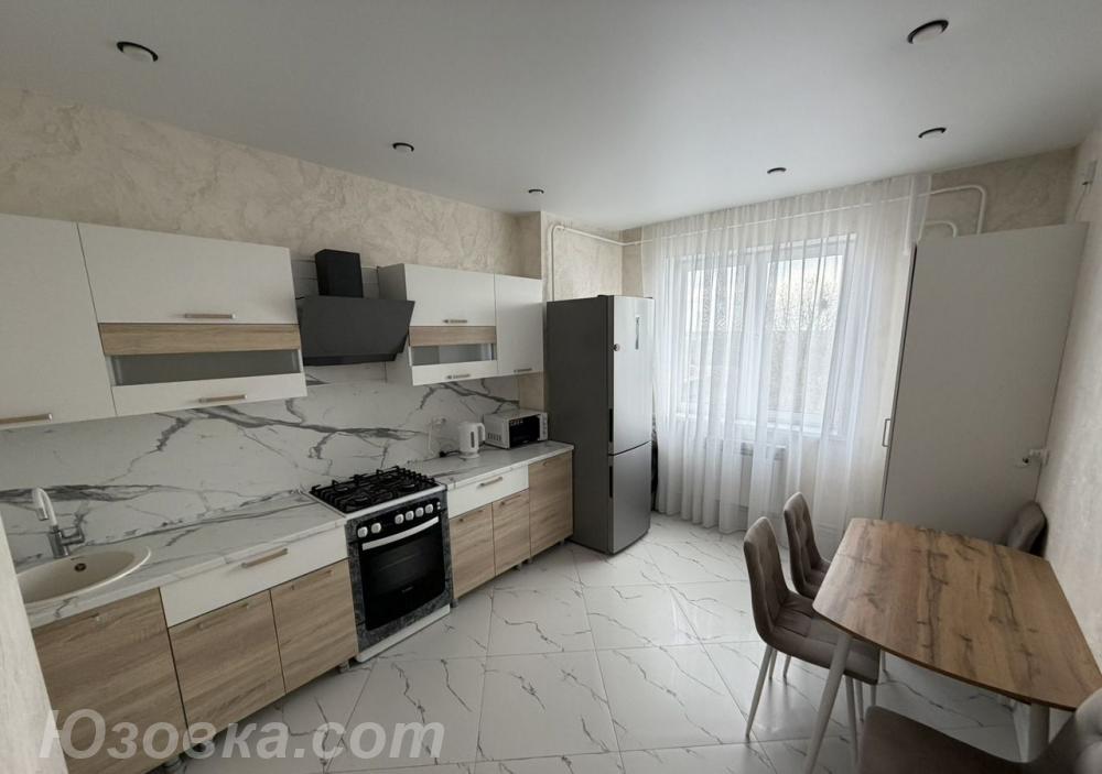1-комн. квартира, 37м², с мебелью, 2/9 эт.