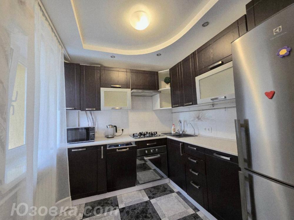 2-комн. квартира, 52м², с мебелью, 3/5 эт., ДОНЕЦК
