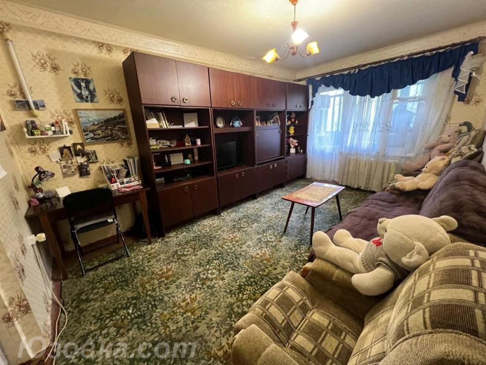 2-комн. квартира, 42 м², вторичка, 3/5 эт.