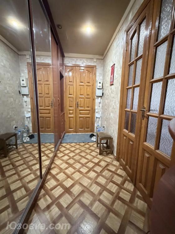 2-комн. квартира, 53 м², вторичка, 5/5 эт., ДОНЕЦК