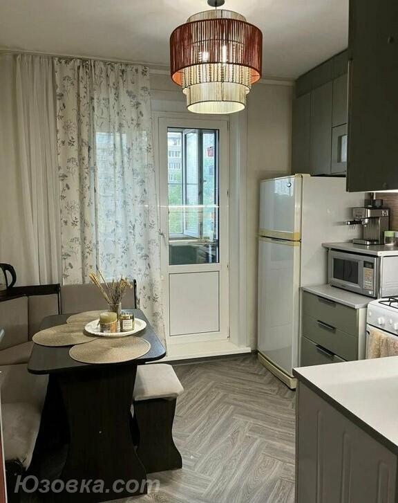 1-комн. квартира, 34м², с мебелью, 4/9 эт., ДОНЕЦК