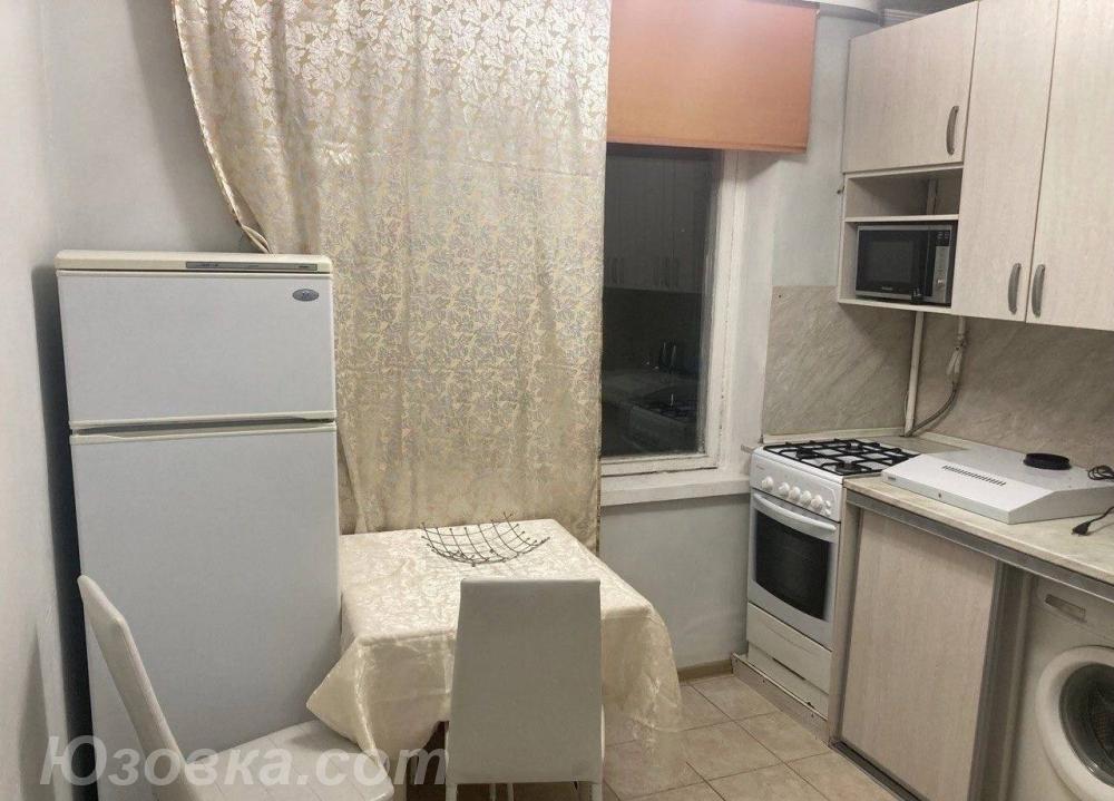 1-комн. квартира, 38м², с мебелью, 3/9 эт., ДОНЕЦК