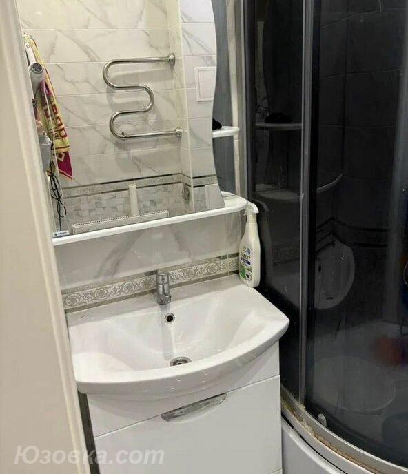2-комн. квартира, 53м², с мебелью, 4/9 эт., ДОНЕЦК