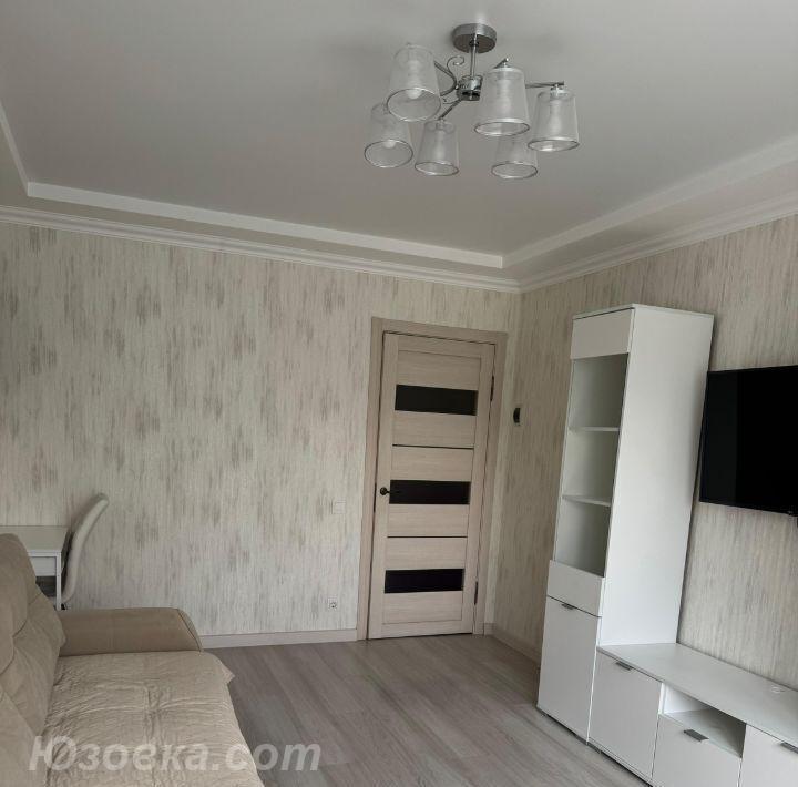 2-комн. квартира, 52м², с мебелью, 3/9 эт., ДОНЕЦК