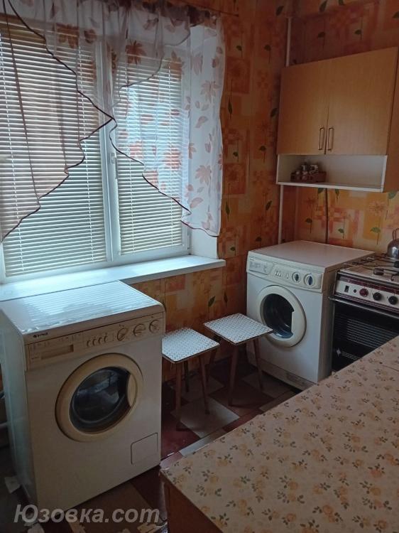 2-комн. квартира, 46м², с мебелью, 4/5 эт.