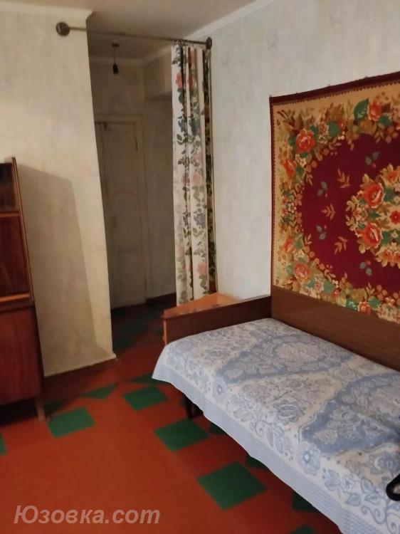 3-комн. квартира, 54 м², вторичка, 2/5 эт.