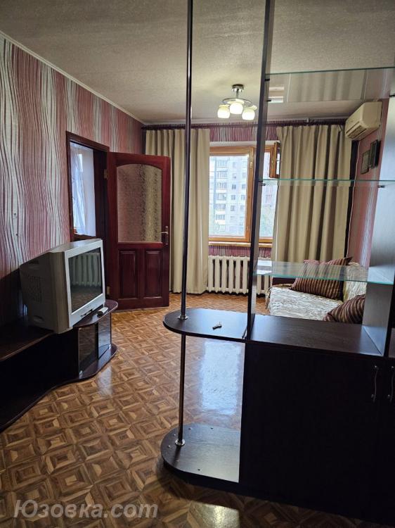 2-комн. квартира, 57м², с мебелью, 5/9 эт., ДОНЕЦК