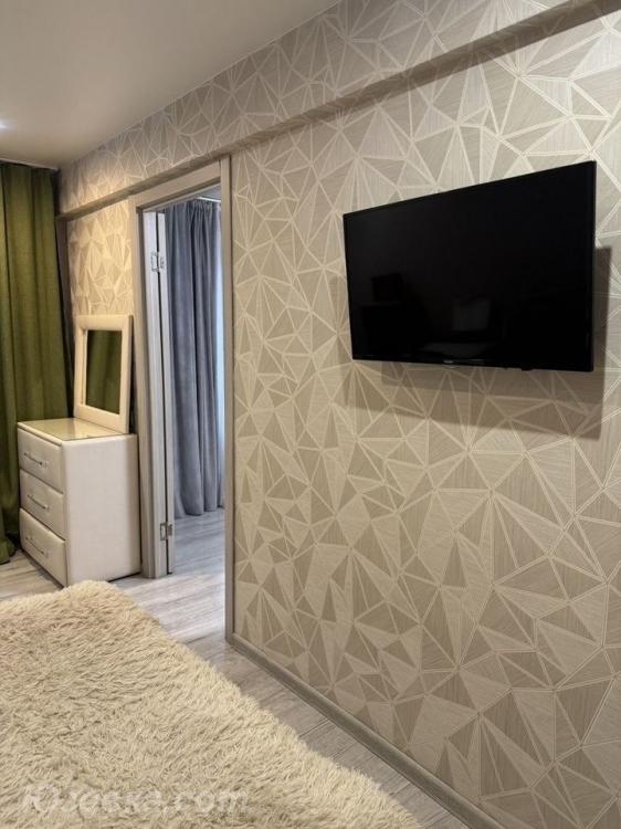 2-комн. квартира, 58м², с мебелью, 4/9 эт., ДОНЕЦК