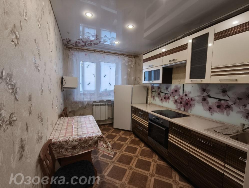 2-комн. квартира, 48м², с мебелью, 2/5 эт.