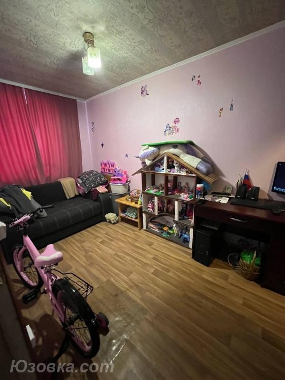 2-комн. квартира, 43 м², вторичка, 2/3 эт., Макеевка